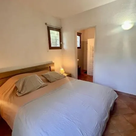 Maison Rosa Vue Panoramique Santa Giulia, 8pers Будинок відпочинку